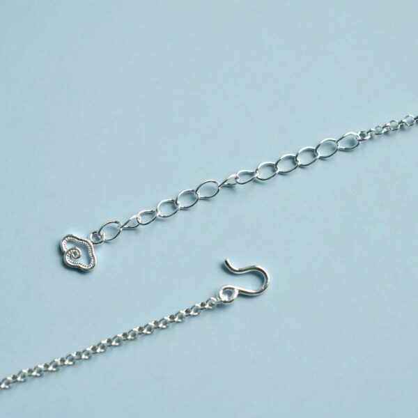 Pure Silver Bracelet - Auspicious Elephant and Cloud - Imagen 4