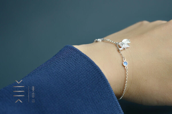 Pure Silver Bracelet - Auspicious Elephant and Cloud - Imagen 8