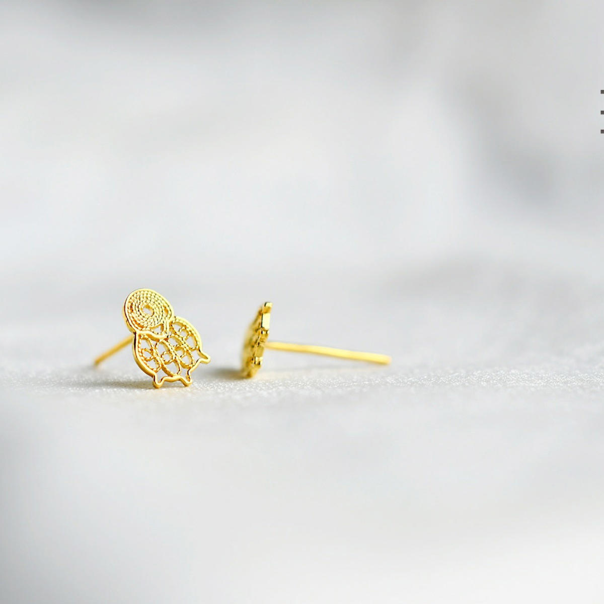 Silver Stud Earrings – Dog Paws - 画像 (5)