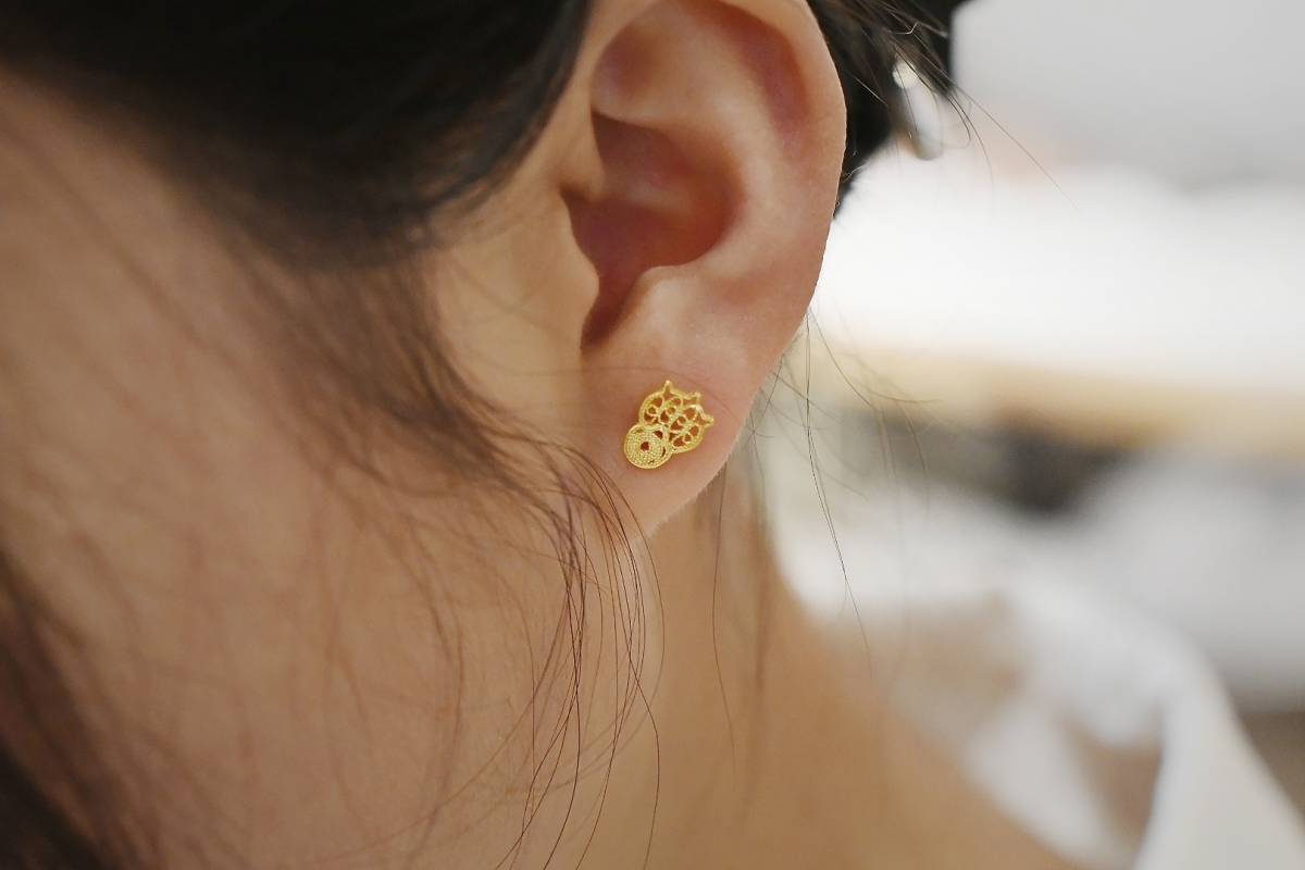 Silver Stud Earrings – Dog Paws - 画像 (8)