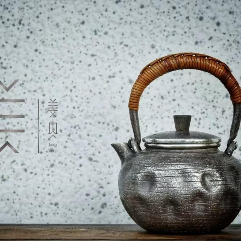 Pure Silver Teapot - Meteorite Craters - Image 4